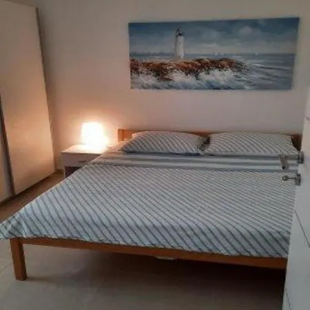 Popovic Apartment
