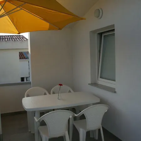 Popovic Apartment
