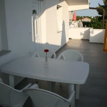 Apartment Popovic *